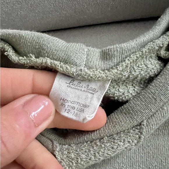 Lulu & Roo (now Little Road Co) Sweatshirt & Shorts Set- Sage Green, 12-18m - Picture 6 of 9